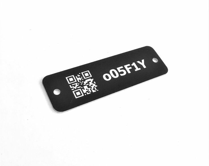 Plaque gravée avec QR code – Sultan Laser Sfax Tunisie
